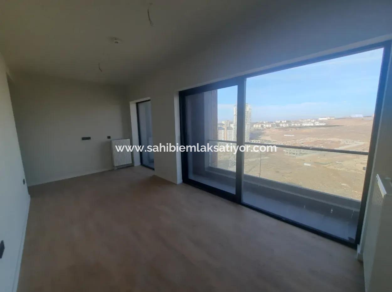 Beytepe İncek Bulvar Loft Satılık 5+1 10.Kat Kiracısız Daire