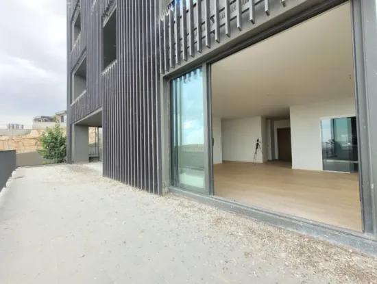 Boş İncek Loft Satılık  Teraslı 4+1  Mogan Manzaralı 146 M² 1.Kat Daire