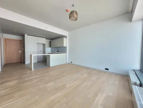 İncek Loft Satılık 1+1 Şehir Manzaralı 8.Kat Daire