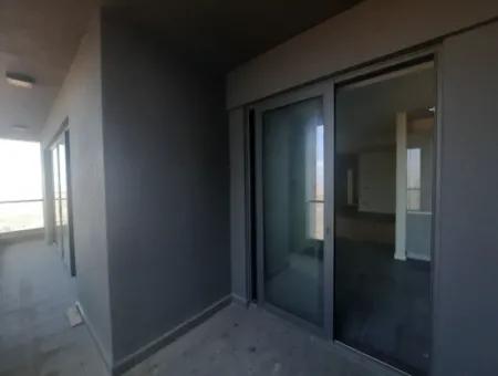 Beytepe İncek Bulvar Loft Satılık 5+1 15.Kat Kiracısız Daire