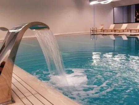 Boş Krediye Uygun İncek Loft Satılık 2,5+1 Peyzaj Manzaralı 1.Kat Daire