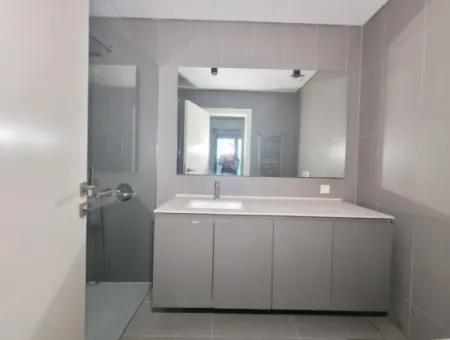 İncek Loft  Kiralık 2+1 85 M² 6.Kat Mogan Cephe Daire