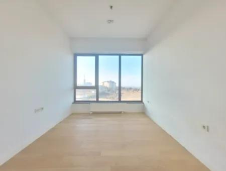 Boş İncek Loft Satılk 3+1 Şehir Manzaralı 10.Kat Daire