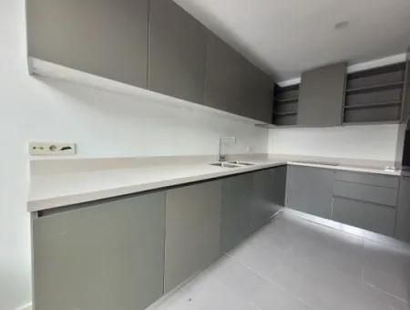 Boş Krediye Uygun İncek Loft Satılık 3+1 Bahçe Dubleksi Şehir Manzaralı Daire