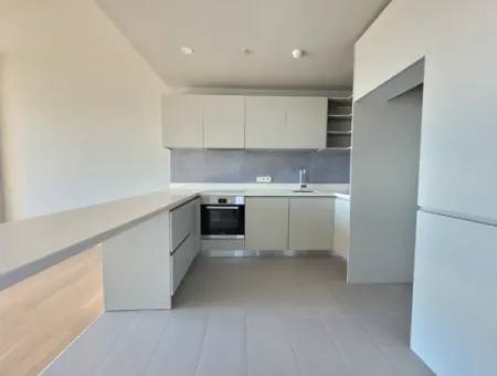 Boş İncek Loft Kiralık  1+1 Göl Manzaralı 11.Kat Daire