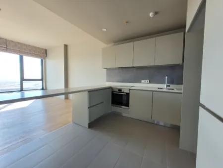 Boş İncek Loft Kiralık  1+1 Göl Manzaralı 11.Kat Daire