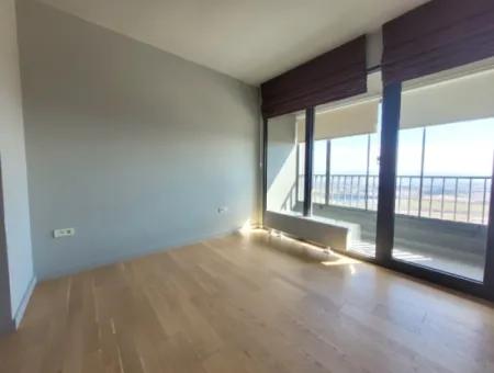 Boş İncek Loft Kiralık  1+1 Göl Manzaralı 11.Kat Daire
