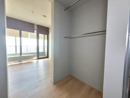 Boş İncek Loft Kiralık  1+1 Göl Manzaralı 11.Kat Daire
