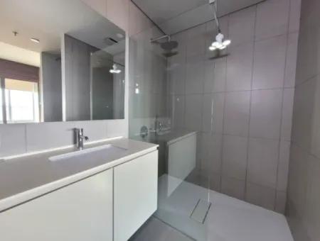 Boş İncek Loft Kiralık  1+1 Göl Manzaralı 3.Kat Daire