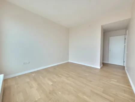 İncek Loft Satılık  2+1 85 M² 23.Kat Mogan Cephe Daire