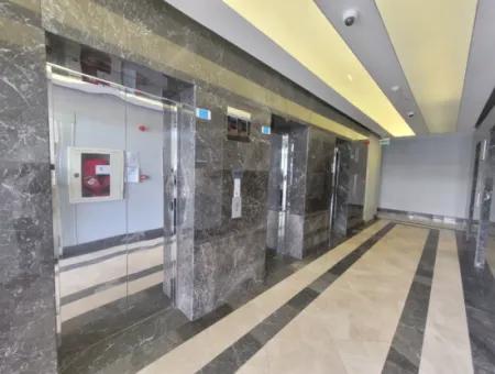 Boş Lüks Eşyalı  İncek Prestij Kiralık  1+1 62 M² 18.Kat Daire
