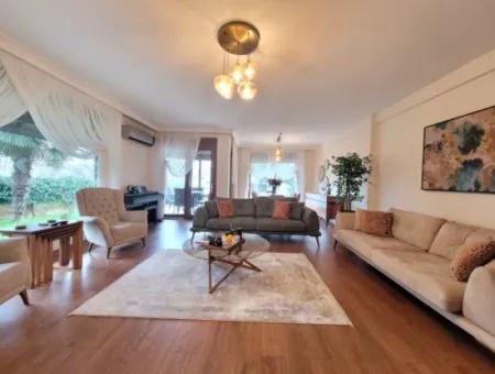 Vatandaşlığa Uygun Bursa Nilüfer Konak Mah. 340 M ² Panoramik Manzaralı Tam Müstakil Dubleks Satılık Villa