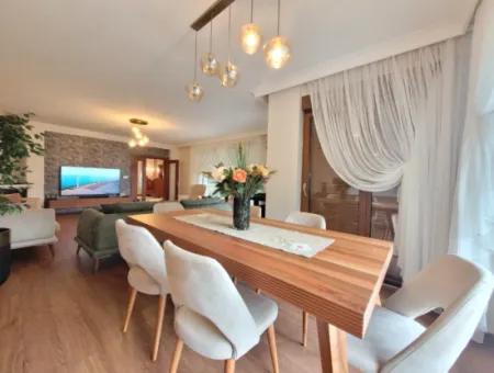 Vatandaşlığa Uygun Bursa Nilüfer Konak Mah. 340 M ² Panoramik Manzaralı Tam Müstakil Dubleks Satılık Villa