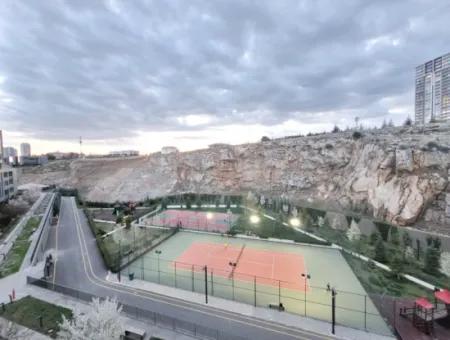Boş Krediye Uygun Göl Manzaralı İncek Loft Satılık  3+1 Dubleks Peyzaj Manzaralı 2.Kat Daire