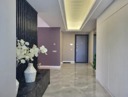 Taşpınar Mah. Faras Panora Lüks Yapılı Satılık 4,5+1 7.Kat Daire Gölbaşı Ankara