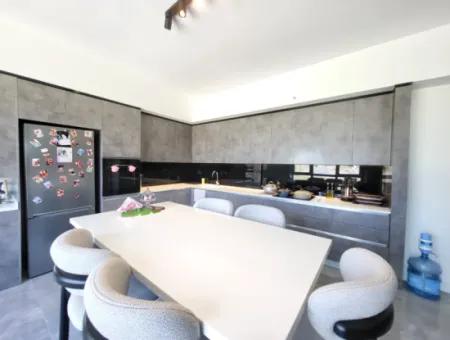 Taşpınar Mah. Faras Panora Lüks Yapılı Satılık 4,5+1 7.Kat Daire Gölbaşı Ankara