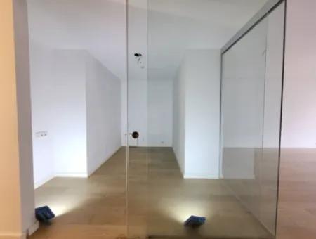 Krediye Uygun Boş İncek Loft Satılık 2,5+1 Peyzaj Manzaralı Bahçe Katı Daire 2 Bahçeli