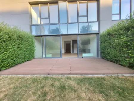Kiracısız İncek Loft Satılık  2+1 Bahçe Dubleks Şehir Manzaralı Daire