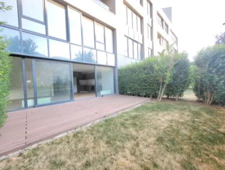 Kiracısız İncek Loft Satılık  2+1 Bahçe Dubleks Şehir Manzaralı Daire