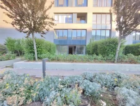 Kiracısız İncek Loft Satılık  2+1 Bahçe Dubleks Şehir Manzaralı Daire