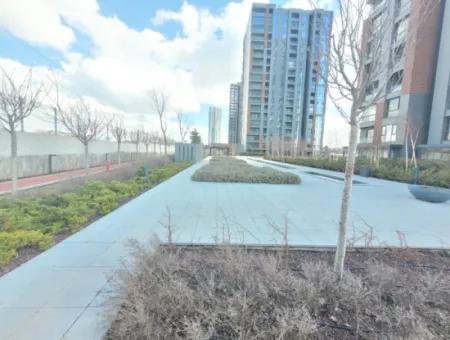 Kiralık Beytepe İncek Bulvar Loft Satılık 1+1 45 M² 18.Kat Daire