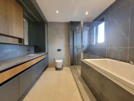 İncek 800 M²  Arsa Da Lüks Dubleks Villa 4+2  İncek Mahallesi Gölbaşı Ankara Türkiye