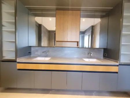 İncek 730 M² Arsa Da Lüks Dubleks Satılık Villa 4+2  İncek Mahallesi Gölbaşı Ankara Türkiye