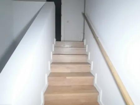 Krediye Uygun İncek Loft Satılık  2+1 Dubleks Şehir Manzaralı 2.Kat Daire