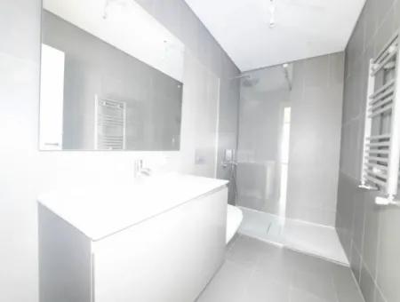 Krediye Uygun İncek Loft Satılık 3+1 Bahçe Dubleksi Peyzaj Manzaralı Daire