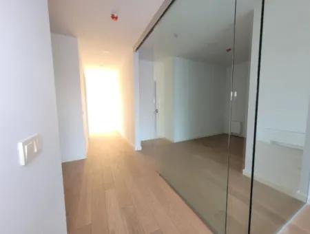 İncek Loft Satılık 2,5+1 Peyzaj Manzaralı 3.Kat Daire