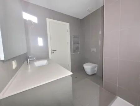 İncek Loft Satılık 2,5+1 Peyzaj Manzaralı 3.Kat Daire