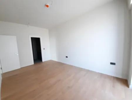 Beytepe İncek Bulvar Loft Satılık 2+1 90 M² 6.Kat Bulvar Manzaralı Daire