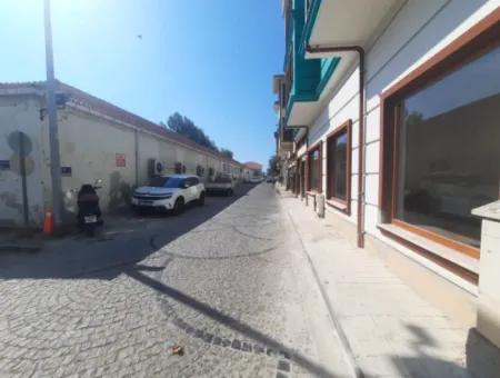 Çanakkale Çarşı İçinde Satılık 40 M²  Bacalı Dükkan