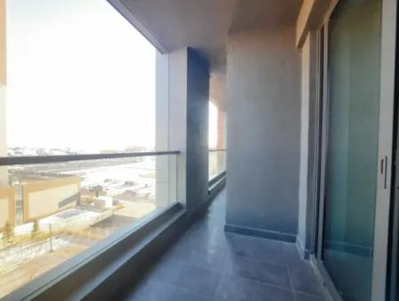 Kiracısız Beytepe İncek Bulvar Loft Satılık 3+1 130 M² 17.Kat Mogan Manzaralı Güney Cephe Daire
