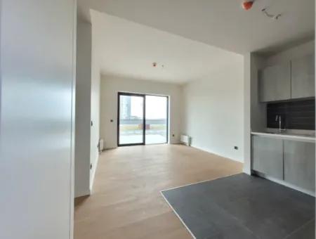 Beytepe İncek Bulvar Loft Satılık 1+1 46 M² 13.Kat Çayyolu Manzaralı Daire