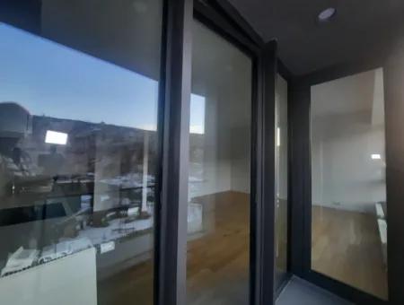 Krediye Uygun İncek Loft Satılık  2+1 Dubleks Şehir Manzaralı 2.Kat Daire