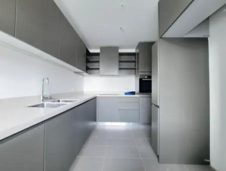 Boş Krediye Uygun İncek Loft Satılık  3+1 Dubleks Peyzaj Manzaralı 1.Kat Daire