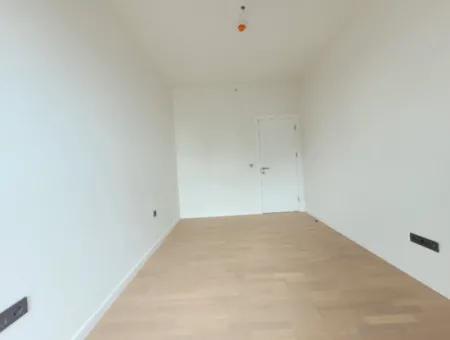 Boş Beytepe İncek Bulvar Loft Satılık 4+1 16.Kat Güney Cephe Daire