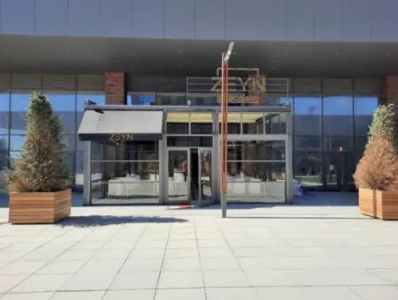 Vatandaşlığa Uygun Beytepe İncek Bulvar Loft Satılık 4+1 17.Kat Park Manzaralı Güney Cephe  Daire